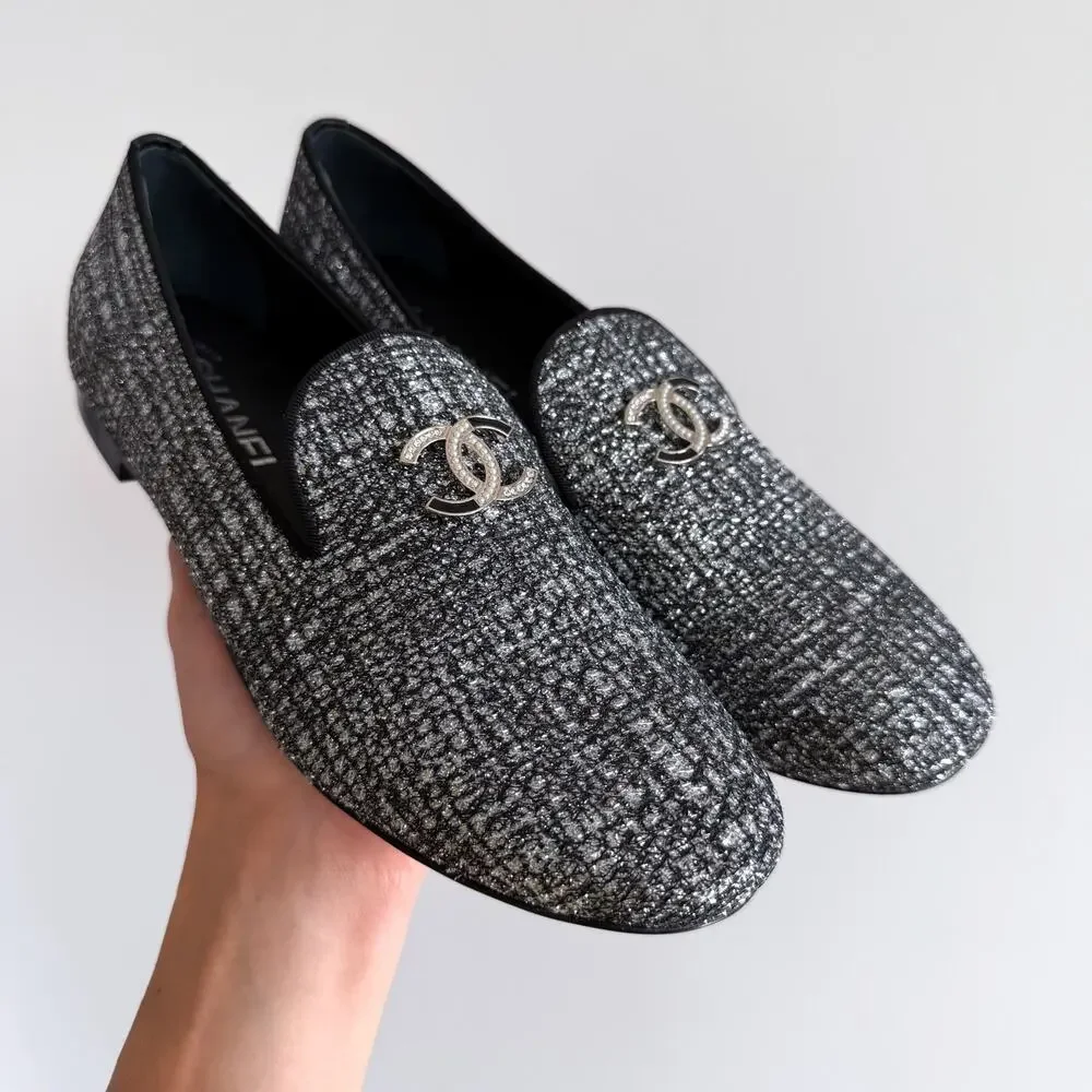 Chanel Fantasy Fabric Grosgrain Tweed CC Mocassin Loafers 39 Silver Black 9 NEW